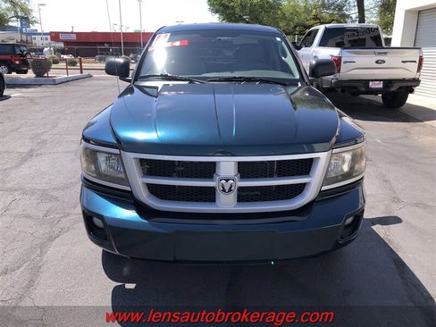 Used 2011 Dodge Dakota Big Horn w/ Utility Group AWD/4WD image 3