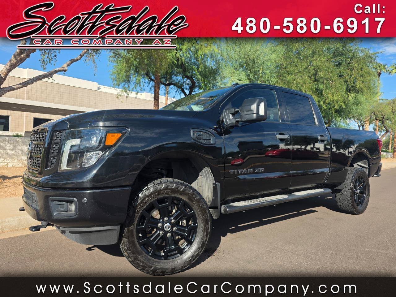 Used 2018 Nissan Titan SV w/ SV Convenience Package AWD/4WD image 1