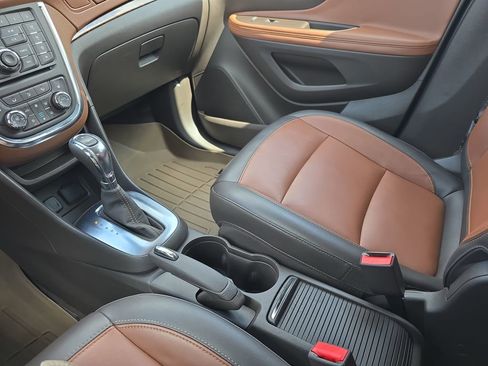 Used 2015 Buick Encore Leather w/ Experience Buick Package FWD image 23