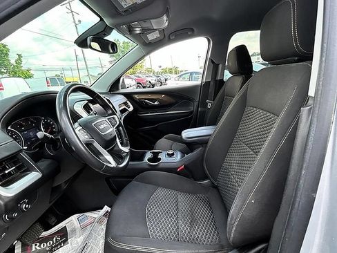 Used 2020 GMC Terrain SLE FWD image 9