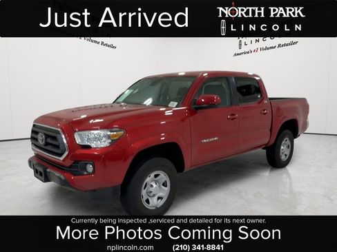 Used 2023 Toyota Tacoma SR5 RWD image 1