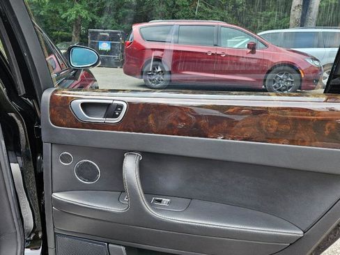 Used 2009 Bentley Flying Spur Flying Spur image 47