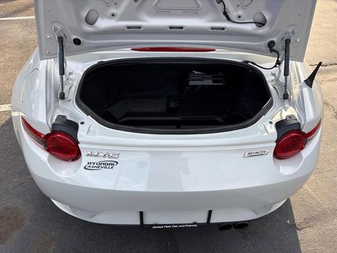 Used 2016 MAZDA MX-5 Miata Grand Touring image 23