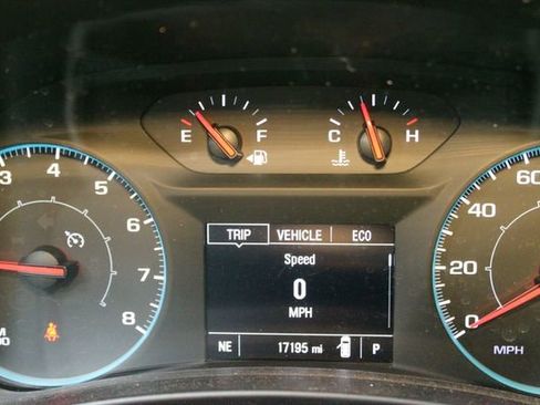 Used 2023 Chevrolet Equinox LS w/ Midnight Edition image 22