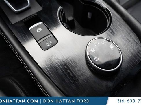 Used 2023 Nissan Rogue Platinum w/ Platinum Premium Package image 11