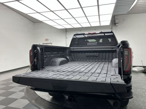 Certified 2025 GMC Sierra 2500 AT4 w/ AT4 Premium Plus Package AWD/4WD image 36