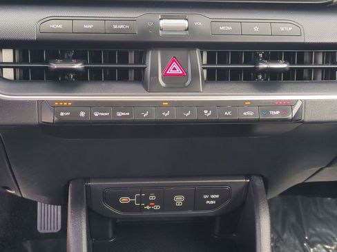 Used 2025 Kia K4 FWD image 18