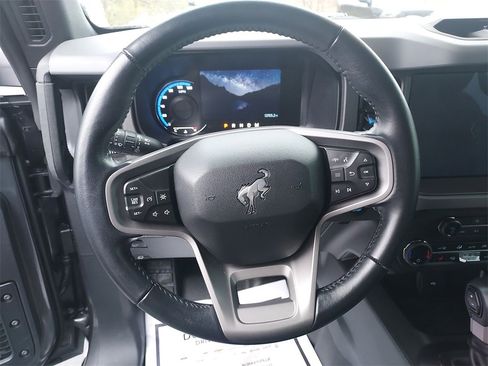 Used 2024 Ford Bronco Black Diamond w/ Sasquatch Package image 20