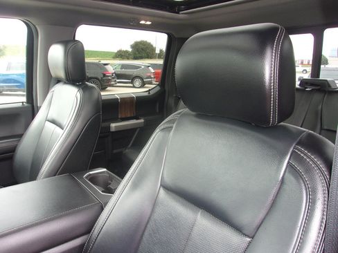 Used 2019 Ford F150 Lariat AWD/4WD image 14