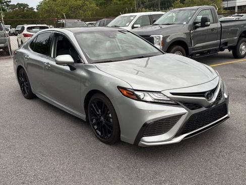 Used 2021 Toyota Camry XSE w/ Navigation Package FWD image 12