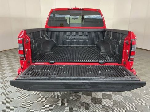 New 2026 Nissan Frontier SV w/ Tow Package AWD/4WD image 8