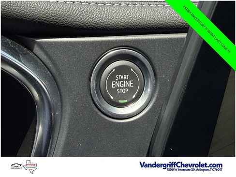 Certified 2024 Chevrolet Blazer LT w/ Convenience Package FWD image 18