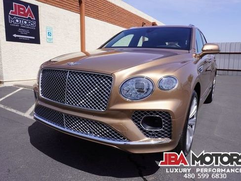 Used 2021 Bentley Bentayga image 30