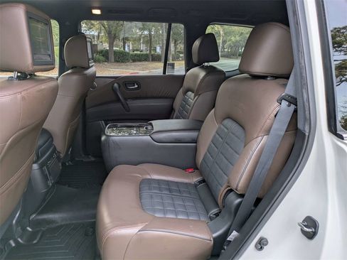 Used 2020 Nissan Armada Platinum w/ Platinum Reserve Package image 16