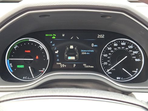 Used 2022 Toyota Avalon Limited w/ Advanced Safety Package image 18