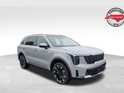 New 2025 Kia Sorento EX w/ Panoramic Sunroof Package