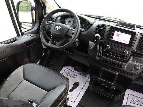 Used 2024 RAM ProMaster 2500 FWD image 12