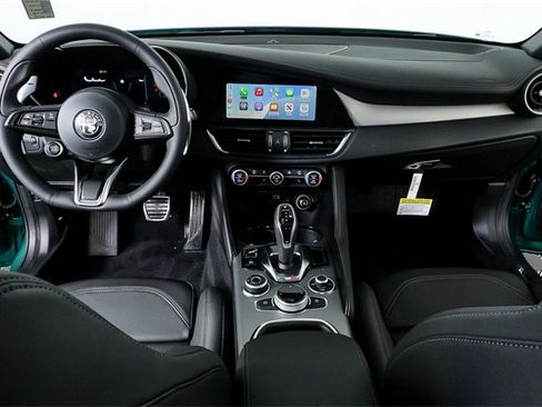 New 2025 Alfa Romeo Giulia image 19