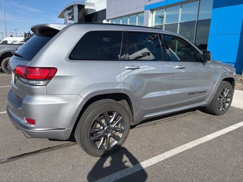 Used 2019 Jeep Grand Cherokee High Altitude image 3