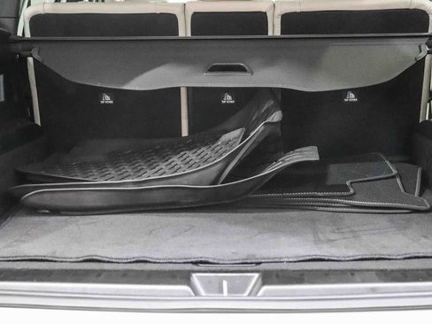 Used 2023 Mercedes-Benz GLB 250 image 27