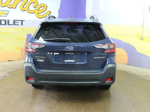 Used 2025 Subaru Outback Premium w/ Popular Package #1A image 7