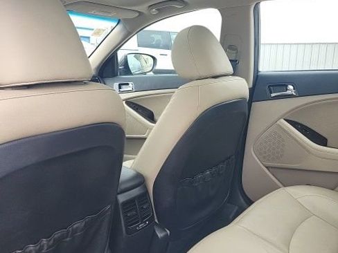 Used 2013 Kia Optima EX w/ Premium Pkg image 3