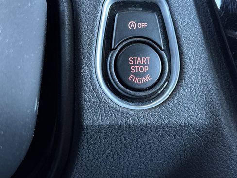 Used 2017 BMW M3 image 26