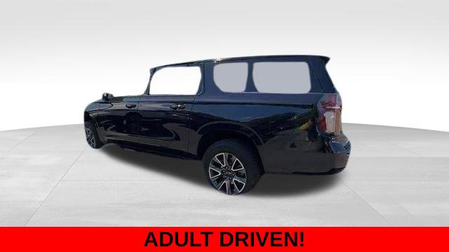 Used 2024 Chevrolet Suburban Z71 w/ Luxury Package AWD/4WD image 3