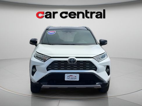 Used 2021 Toyota RAV4 XSE w/ Protection Package (TMS) AWD/4WD image 8