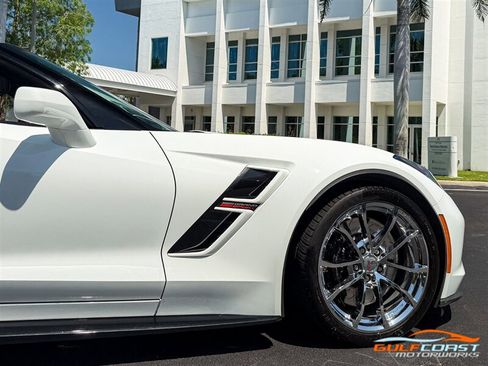 Used 2018 Chevrolet Corvette Grand Sport RWD image 65