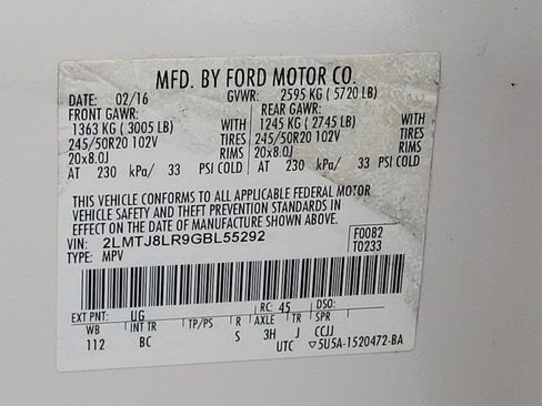 Used 2016 Lincoln MKX Reserve w/ Climate Package image 33