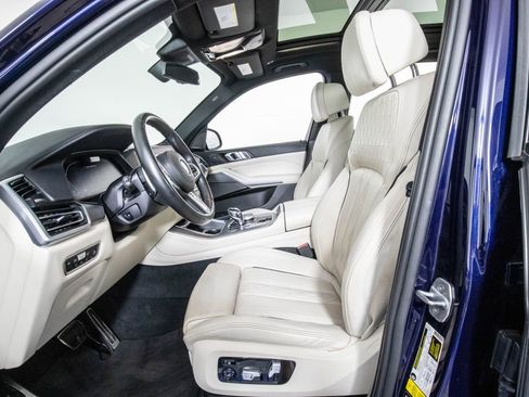 Used 2020 BMW X5 M50i w/ Executive Package AWD/4WD image 9