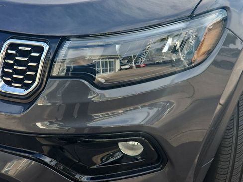 Used 2024 Jeep Compass Limited image 32