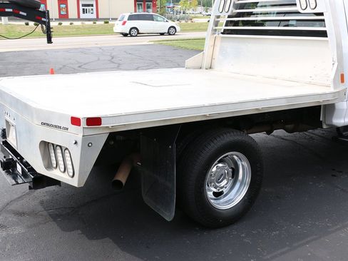 Used 2021 Ford F350 XL w/ Power Equipment Group AWD/4WD image 42