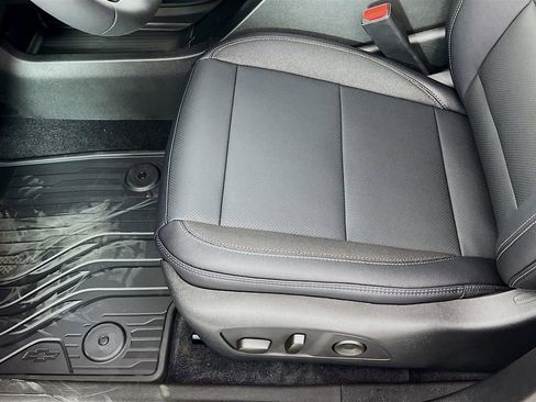 New 2026 Chevrolet Equinox EV LT w/ LPO, All-Weather Mat Package image 19