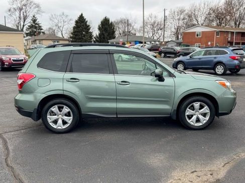 Used 2014 Subaru Forester 2.5i Touring w/ Popular Package #2 image 9