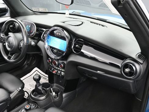 Used 2022 MINI Cooper S image 34