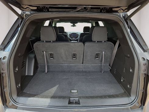Used 2022 Chevrolet Traverse LT AWD/4WD image 14