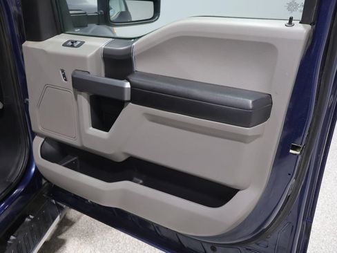 Used 2019 Ford F150 XLT w/ Equipment Group 302A Luxury AWD/4WD image 23