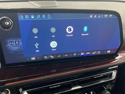 New 2026 Chevrolet Traverse RS w/ LPO, Floor Liner Package image 13