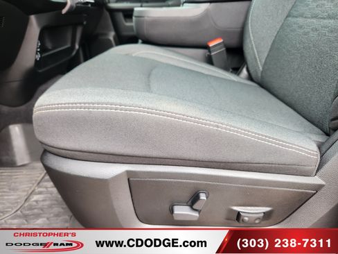 Used 2026 RAM 3500 Big Horn AWD/4WD image 17