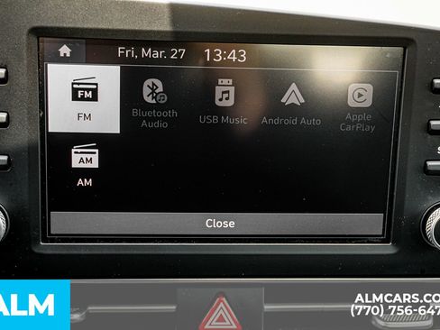 Used 2025 Hyundai Elantra SE image 39