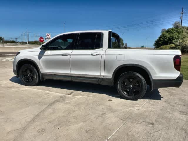 Used 2023 Honda Ridgeline Black Edition image 4