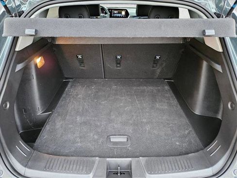 Used 2025 Chevrolet Trax LT image 6