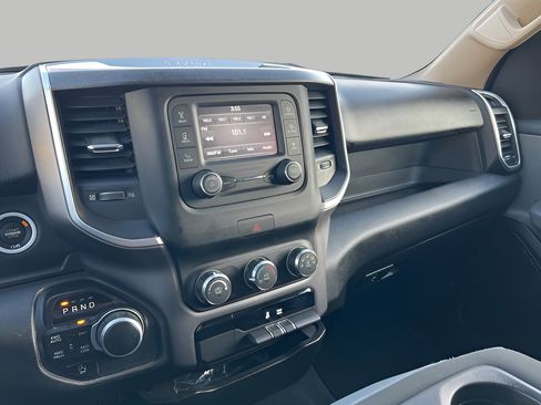 Used 2019 RAM 1500 Big Horn image 10