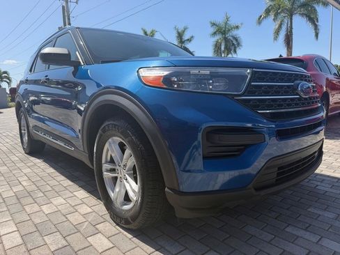 Used 2020 Ford Explorer XLT RWD image 1