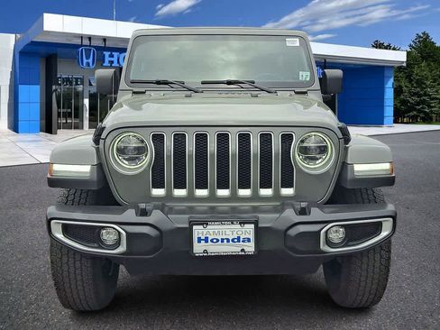 Used 2022 Jeep Wrangler Unlimited Sahara w/ LED Lighting Group AWD/4WD image 26