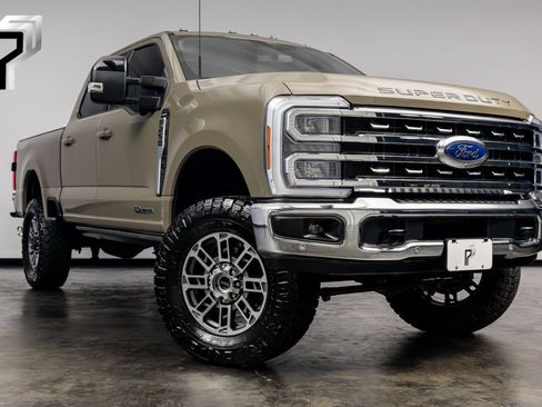Used 2026 Ford F250 Lariat w/ Tremor Off-Road Package AWD/4WD image 1