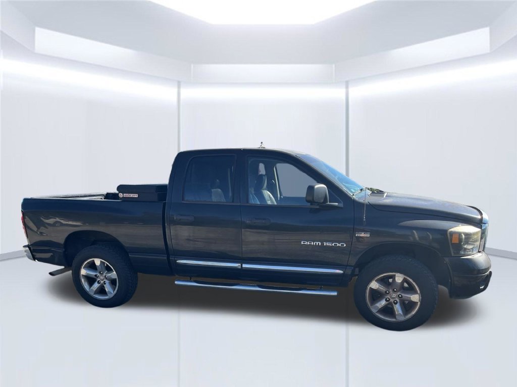 Used 2007 Dodge Ram 1500 Truck Laramie AWD/4WD image 3