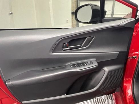 Used 2023 Toyota Prius LE image 15